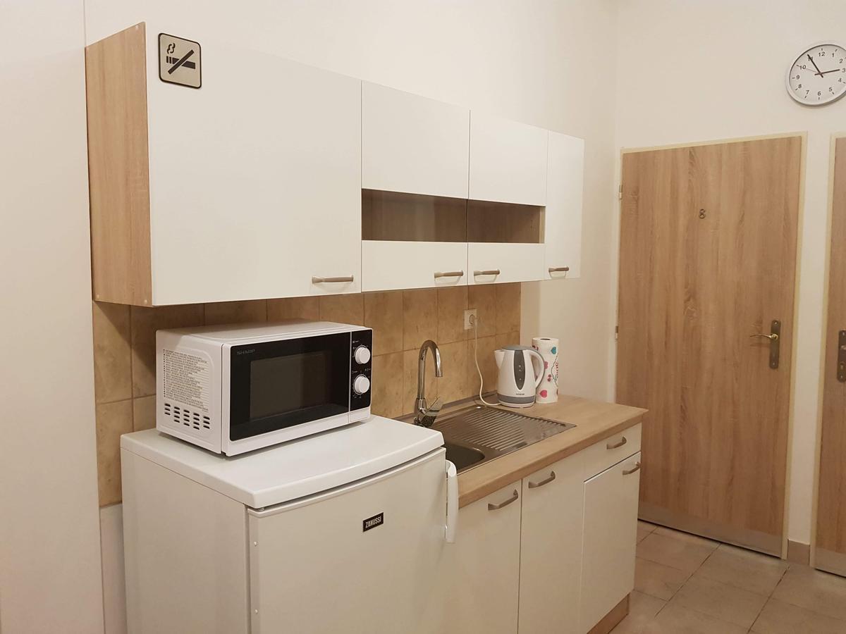 Penzion Mar Hradec Králové エクステリア 写真