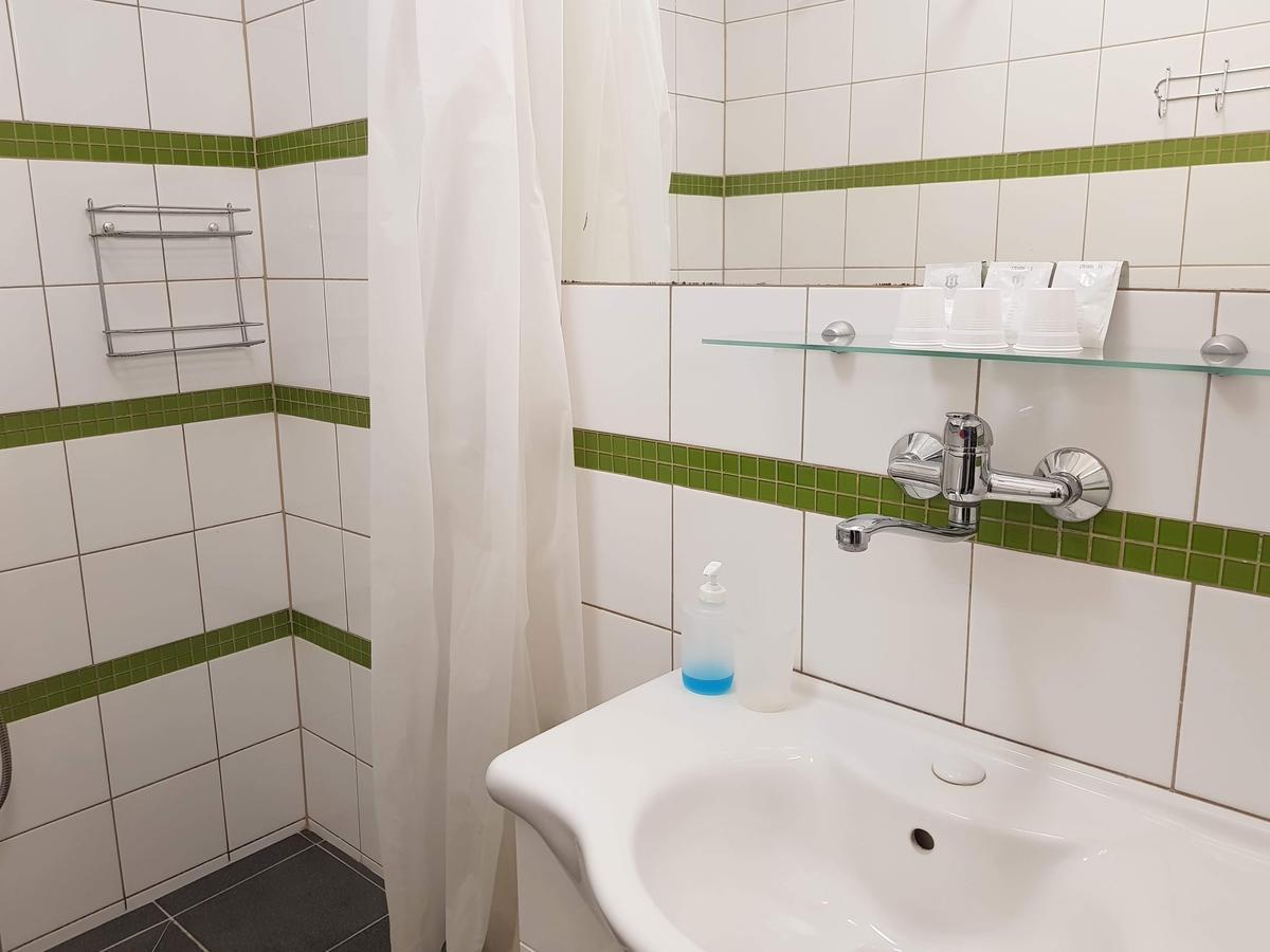 Penzion Mar Hradec Králové エクステリア 写真