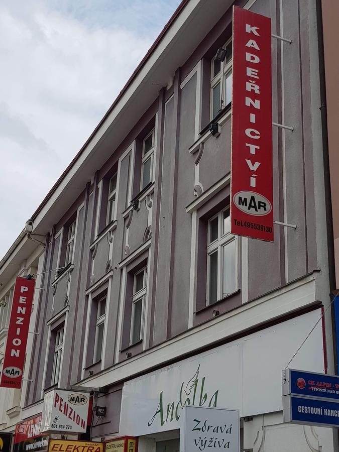 Penzion Mar Hradec Králové エクステリア 写真
